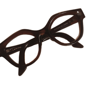 グローブスペックス渋谷店ショップマネージャー兼PRESS・砥上麻実子さんは、LAPIMAのVITORIAを愛用中