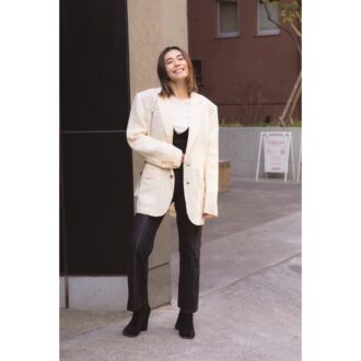 ８LINK セールス　小森愛さん