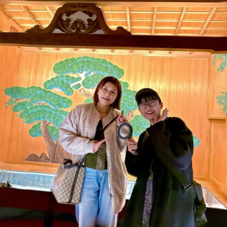 歌舞伎町に能舞台？女子に人気の春画展｜かがやき隊 三遊亭あら馬