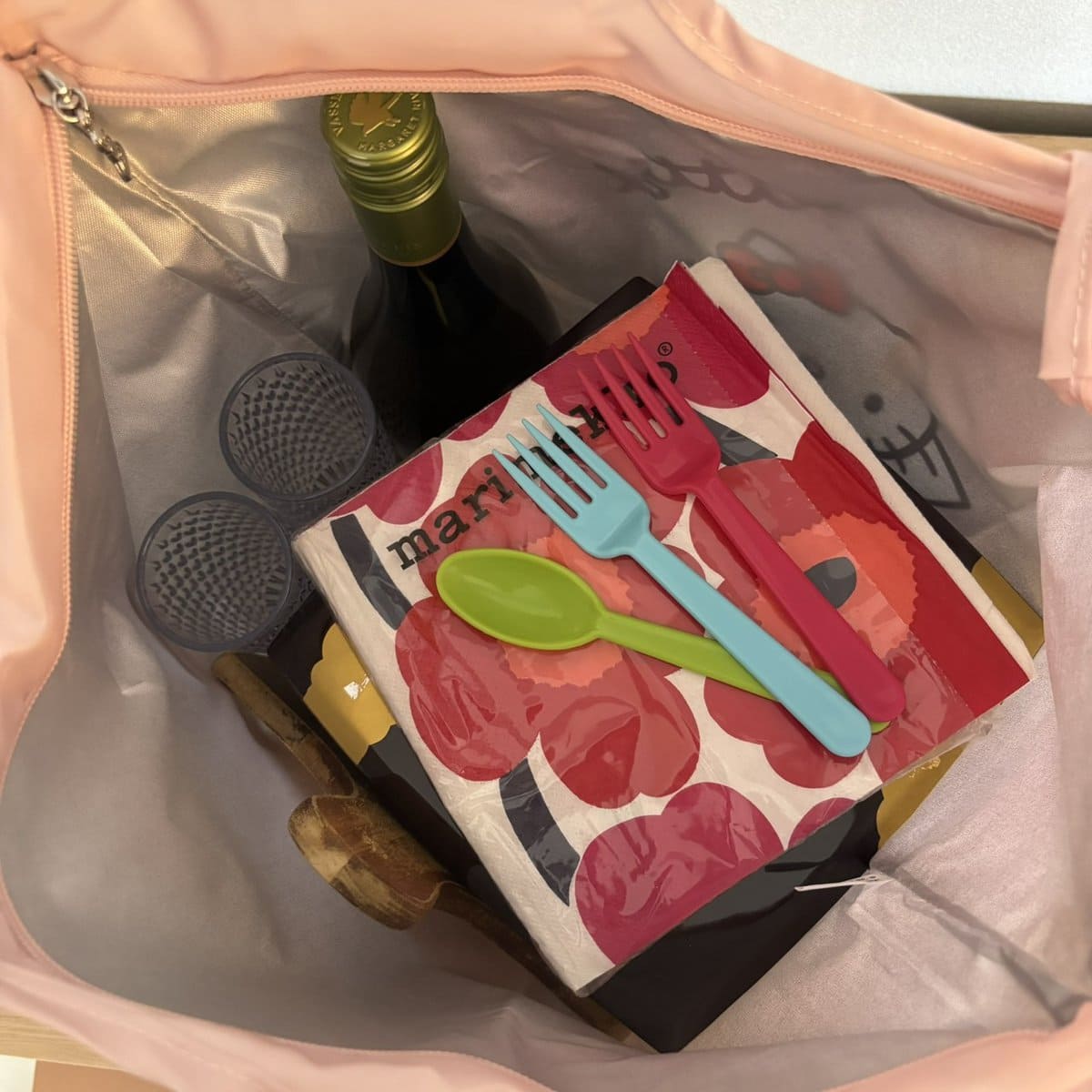 保冷保温バッグ　大容量