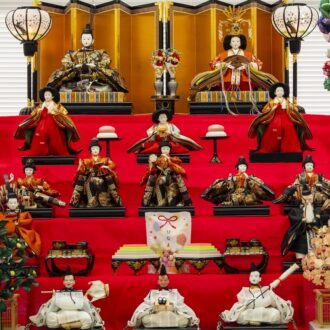 なたがこの中のお人形になれるとしたら、どれを選びますか?