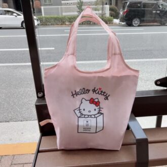 大人可愛いハローキティ