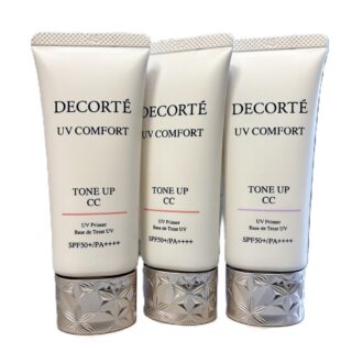 あら馬さんは、UV コンフォート トーンアップCCの3色をお試し。それぞれの仕上がりの特徴を比較して、色選びのポイントを探りました!