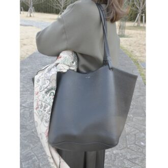 【HERMES】のスカーフ