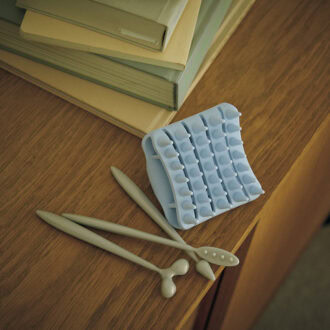 【40代の睡眠】眠る前に硬くなった頭皮のツボ押しして自律神経を整えよう！