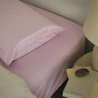 【40代の睡眠】ハウスダストやダニから肌を守る衛生的な寝具を選んで快適睡眠！