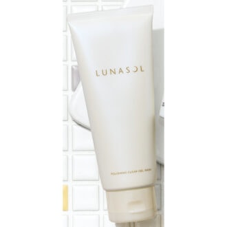 ルナソル ポリッシングクリア ジェルウォッシュ 150g 3850円（カネボウ化粧品）