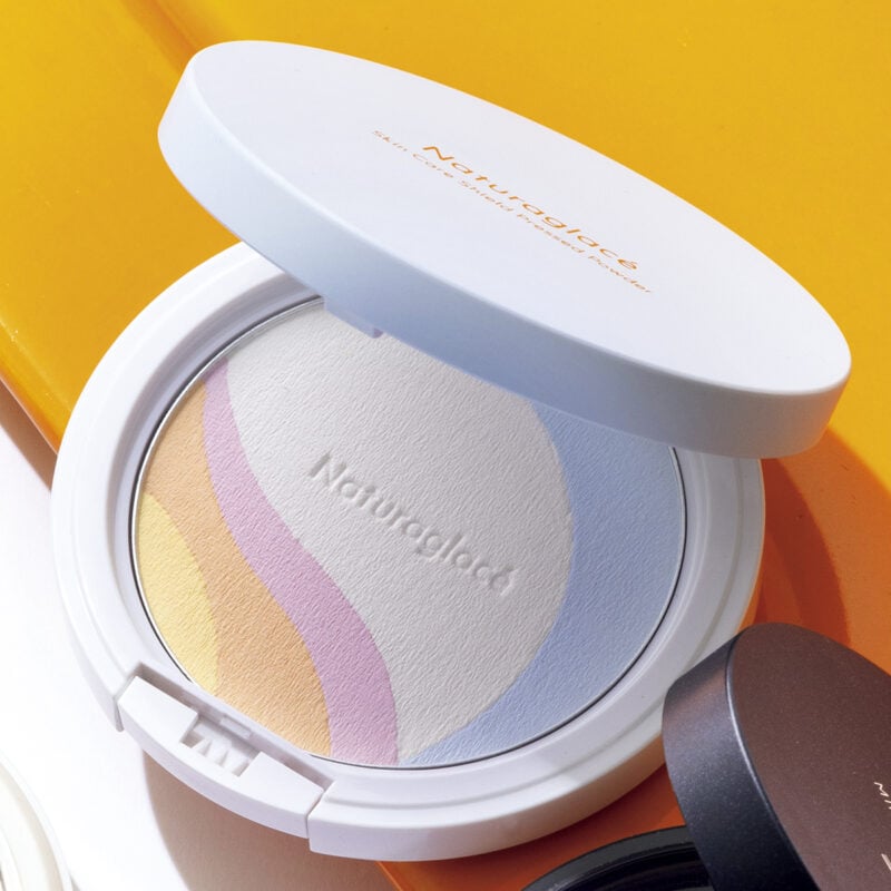 スキンケアシールド プレストパウダー 4620円（ナチュラグラッセ）