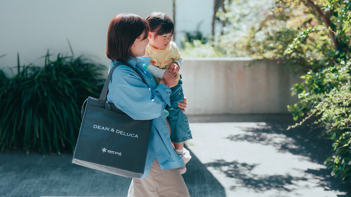 【ディーン＆デルーカ×スノーピーク】のキャンプグッズ、クーラーバッグは使い勝手抜群
