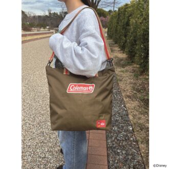 両手が空くから身軽な肩掛け！