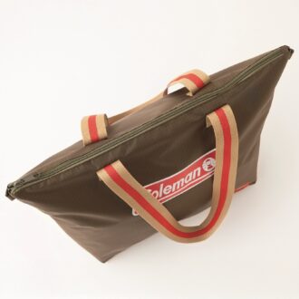 POINT③　開口部は安心のファスナーつき