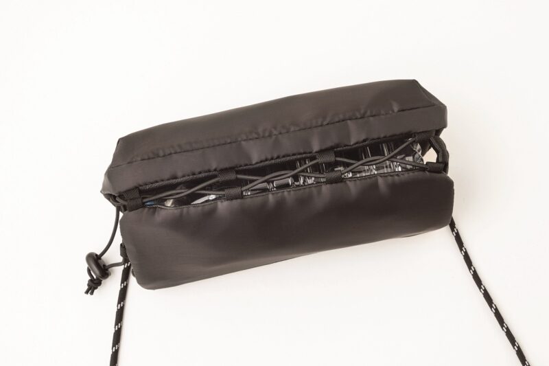 POINT①　500ｍLのペットボトルをすっきり収納！