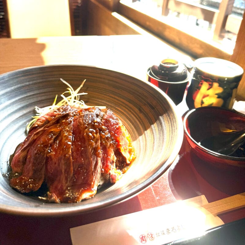 松坂牛のステーキ丼