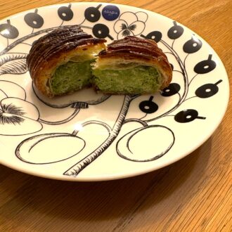 ドバイチョコパン　トリュフベーカリー