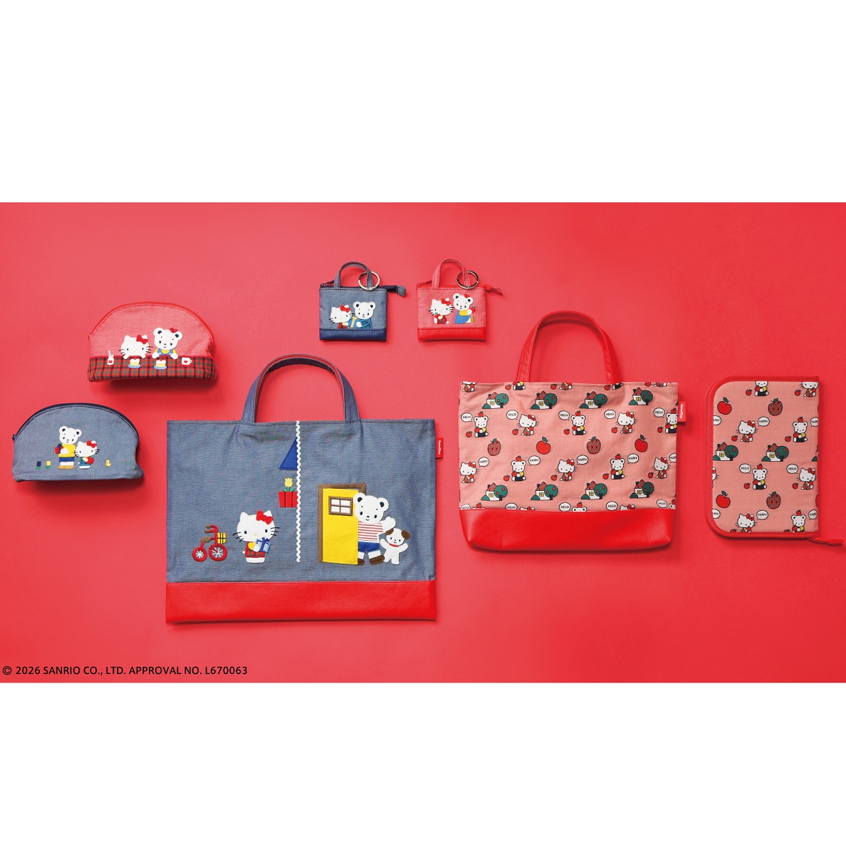 　デニムバッグにキティーちゃんがお祝いに駆け付ける！