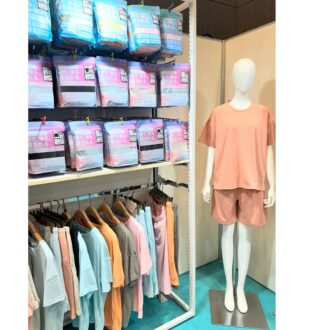 ワークマンのリカバリーウェア「メディヒール」2026年春夏商品：レディースパイルの店頭展示