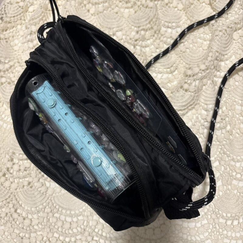 コールマン　シール帳　入る