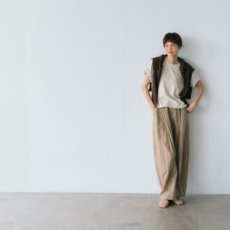 【40代のプチプラファッション】着心地抜群！【無印良品】のコットン100％Tシャツで洒落見え