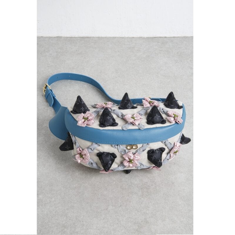 WITH SMALL BEARS WAIST POUCH