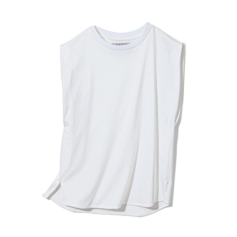 1枚でもインに着てもサマになるTシャツ
