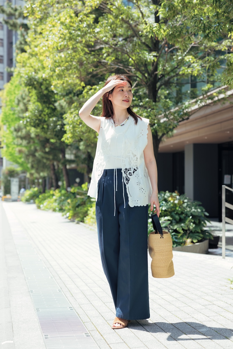 ジャーナルスタンダード レサージュ プレス市川綾子さんの機能服スナップ