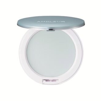 アンプルールフェイスパウダー クール SPF50+・PA++++ 10g 5280円（アンプルール）※限定品