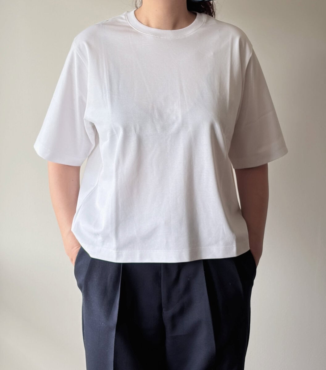 婦人　ＵＶカット吸汗速乾クルーネック半袖Ｔシャツ1,990円（無印良品）