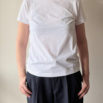 婦人　天竺編みクルーネック半袖Ｔシャツ990円（無印良品）