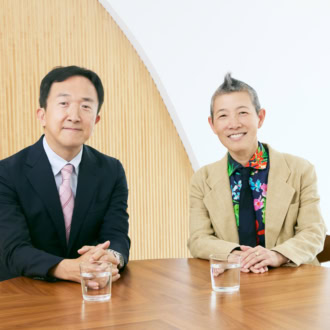 【解説者・寺内公一先生と高尾美穂先生の画像】疲労、めまい、頭痛、不安や不眠…。更年期のつらい不調に「ゲニステイン」「プロアントシアニジン」を知っていますか?