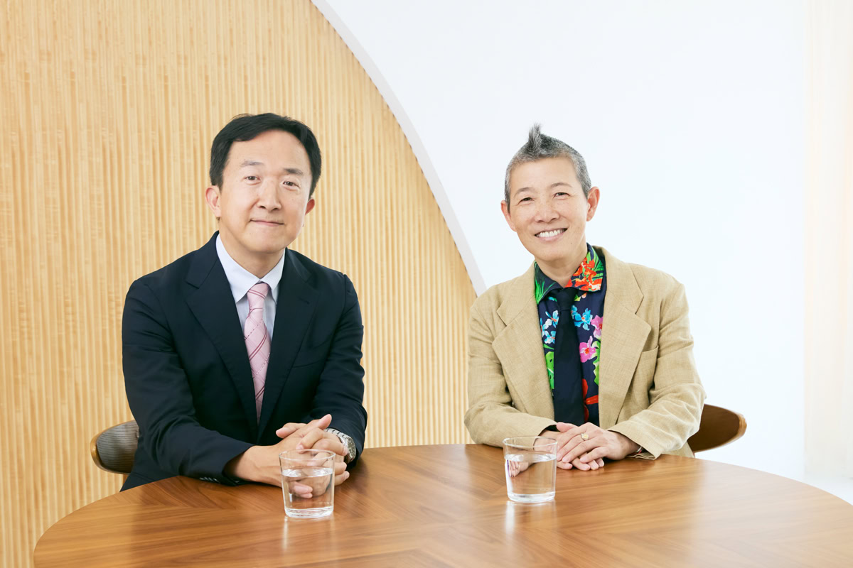 【解説者・寺内公一先生と高尾美穂先生の画像】疲労、めまい、頭痛、不安や不眠…。更年期のつらい不調に「ゲニステイン」「プロアントシアニジン」を知っていますか?