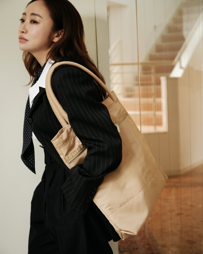 LeSportsac×神崎恵コラボアイテム。キャリートート