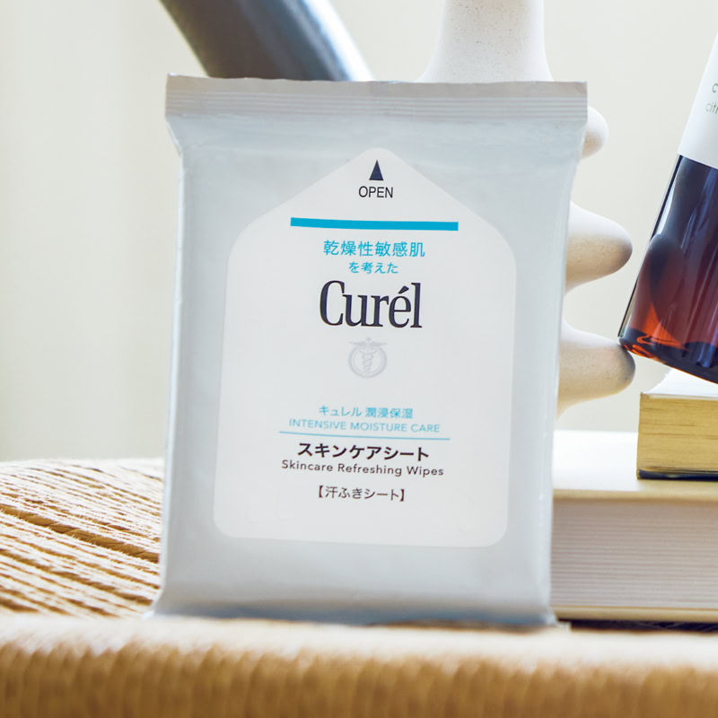 キュレル スキンケアシート〈医薬部外品〉 10枚入り 330円 ※編集部調べ(花王)