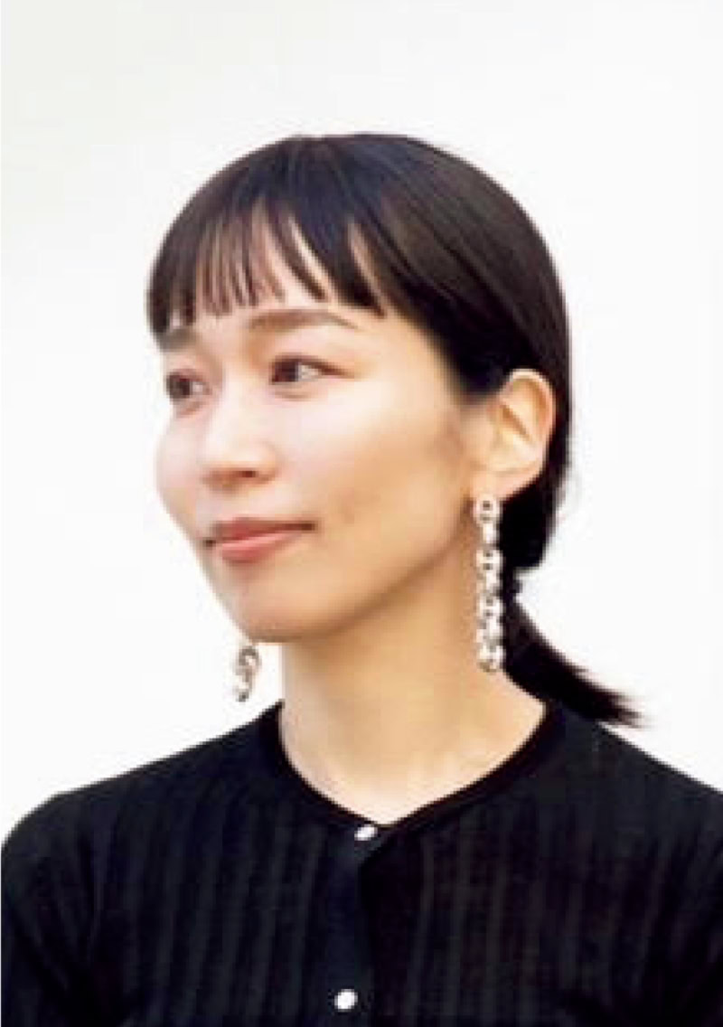 ヘアメイクアップアーティスト 佐川理佳さん
