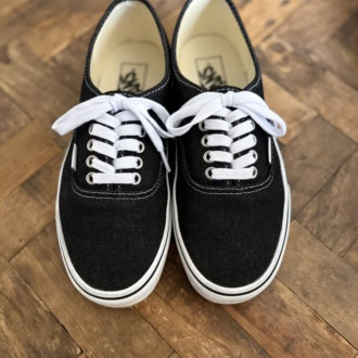 Authentic Denim 8,250円（ヴァンズ／ABCマート）