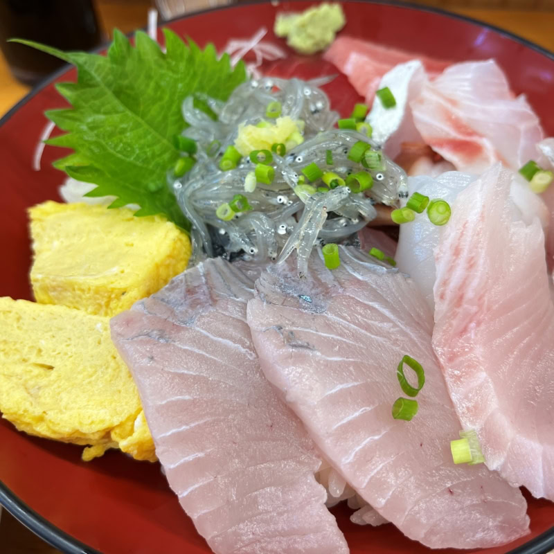帰りに必ず食べる海鮮丼