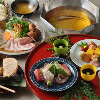 長崎の食材と、異国情緒を感じる会席料理