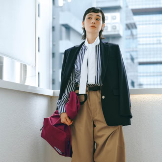 【40代の足元】保護者会も学校説明会も！ 40代の足元は「スニーカーローファー」でラクしてきれい見え