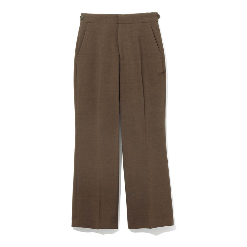 パンツ1万989円(ホワイト/スーツスクエア TOKYO GINZA店)