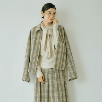 “キレイめ”にモードをひとさじ。大人のためのブランド。上質ベーシック服【ロエフ】