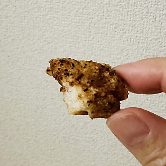 六花亭 直営店でしか買えない限定おかき「揚げおかき 昆布蔵」を齧ってみた