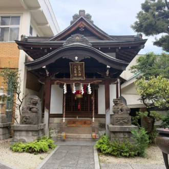 東神社